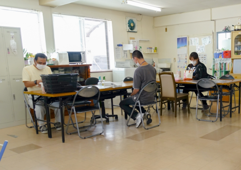事業所内での仕事
